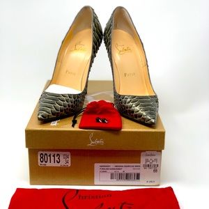 Christian Louboutin So Kate 120 Python Armure in Broze